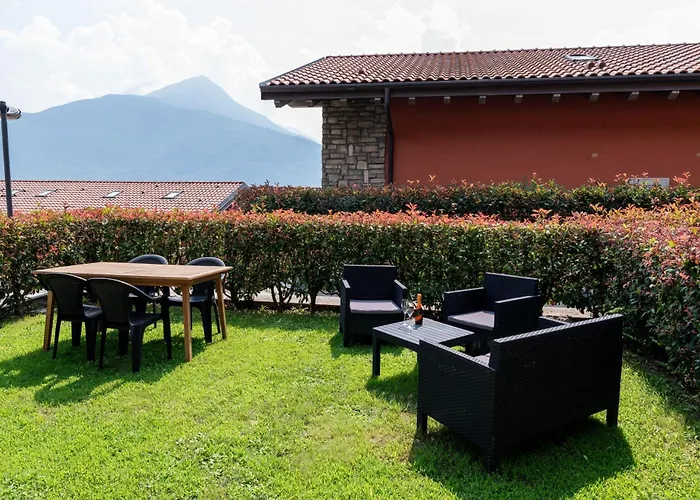 Sant'anna Giardino - By Lovecomo *