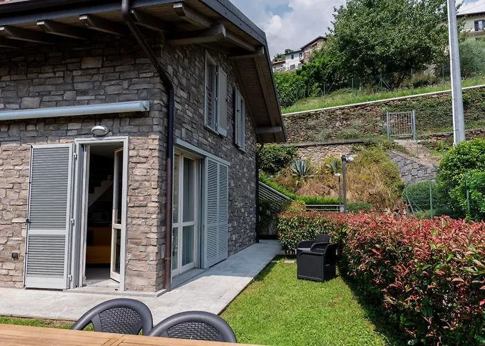 펜션 Sant'anna Giardino - By Lovecomo *