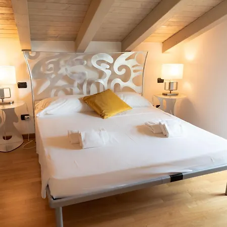 Sant'anna Giardino - By Lovecomo * Pianello Del Lario