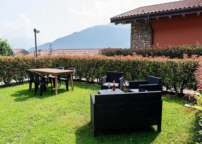 Sant'anna Giardino - By Lovecomo 度假居 Pianello Del Lario